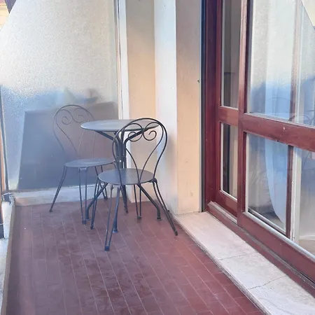 Cozy And Quiet 10 Min From Train Station Lejlighed Cannes