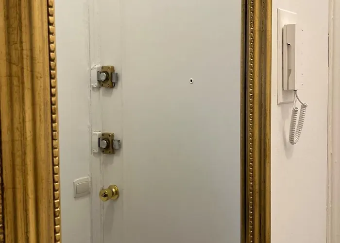 Apartment Cozy And Quiet 10 Min From Train Station Cannes