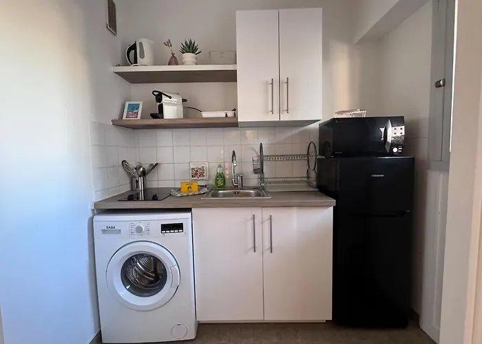 Cozy And Quiet 10 Min From Train Station * Cannes