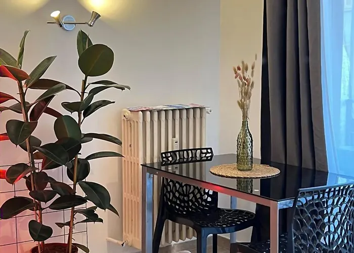 Cozy&quiet 10 Min From Train Station Appartement *