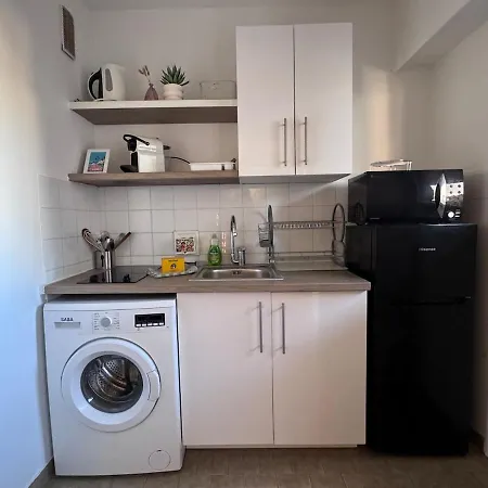 Cozy And Quiet 10 Min From Train Station * 戛纳